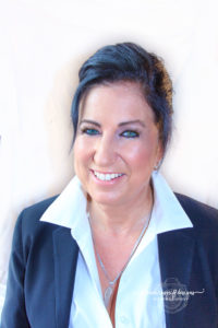 Professional headshot by Rhonda Cosgriff Web Designs